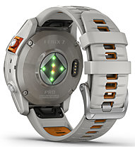 Garmin fenix® 7 Pro Sapphire Solar Edition - orologio multifunzione, Light Grey/Orange