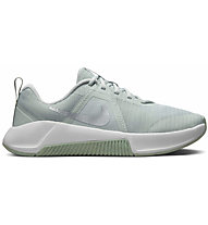 Nike MC Trainer 3 Workout W - scarpe fitness e training - donna, Light Green