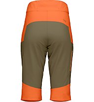 Norrona Fjora Flex 1 - pantaloni corti trekking - donna, Dark Orange/Green